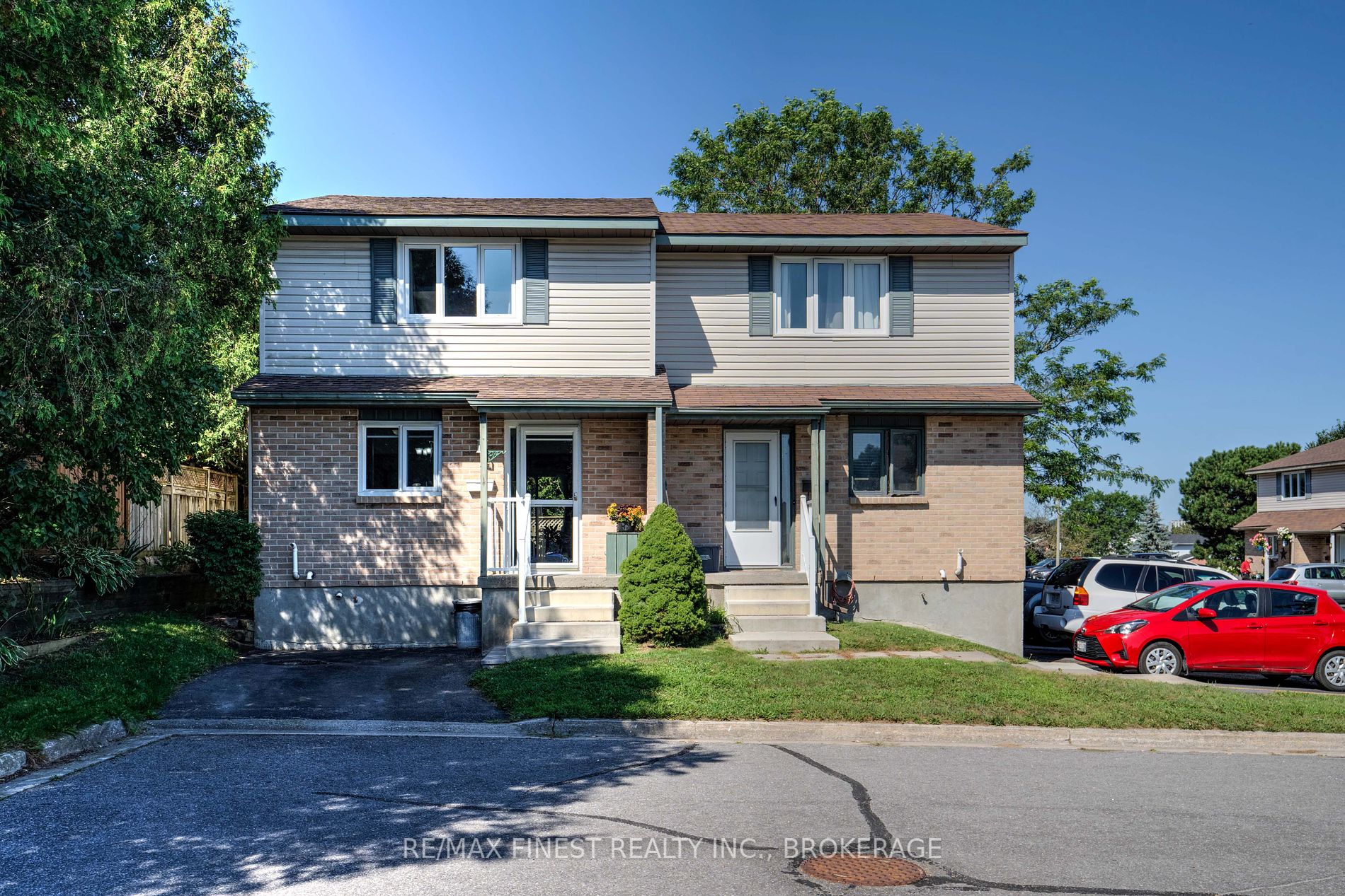 22 COVENTRY Cres, Kingston, Ontario, West of Sir John A. Blvd