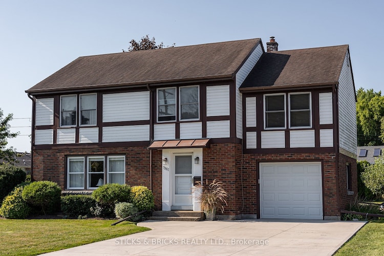 7967 Sarah St, Niagara Falls, Ontario, 223 - Chippawa