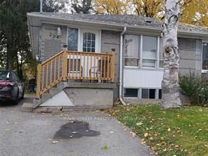 204 Cherrywood Dr, Newmarket, Ontario, Bristol-London