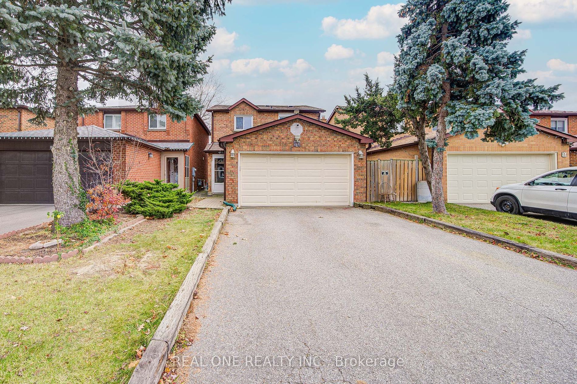 19 Dunbar Cres, Markham, Ontario, Milliken Mills East