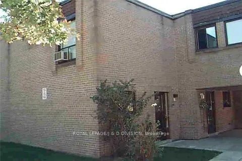 3690 Keele St, Toronto, Ontario, York University Heights