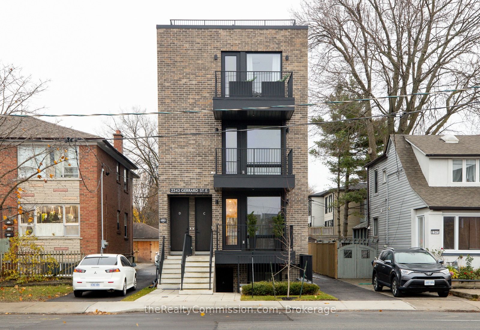 2343 GERRARD St, Toronto, Ontario, East End-Danforth