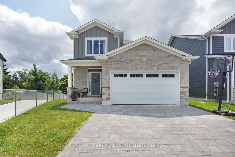 22701 Adelaide Rd, Strathroy-Caradoc, Ontario, Mount Brydges