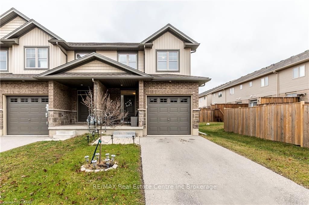 44 KAY CRESCENT, Guelph, Ontario, Guelph South