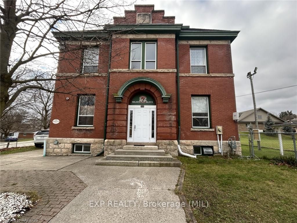 215 JANE STREET, Brockton, Ontario, Brockton