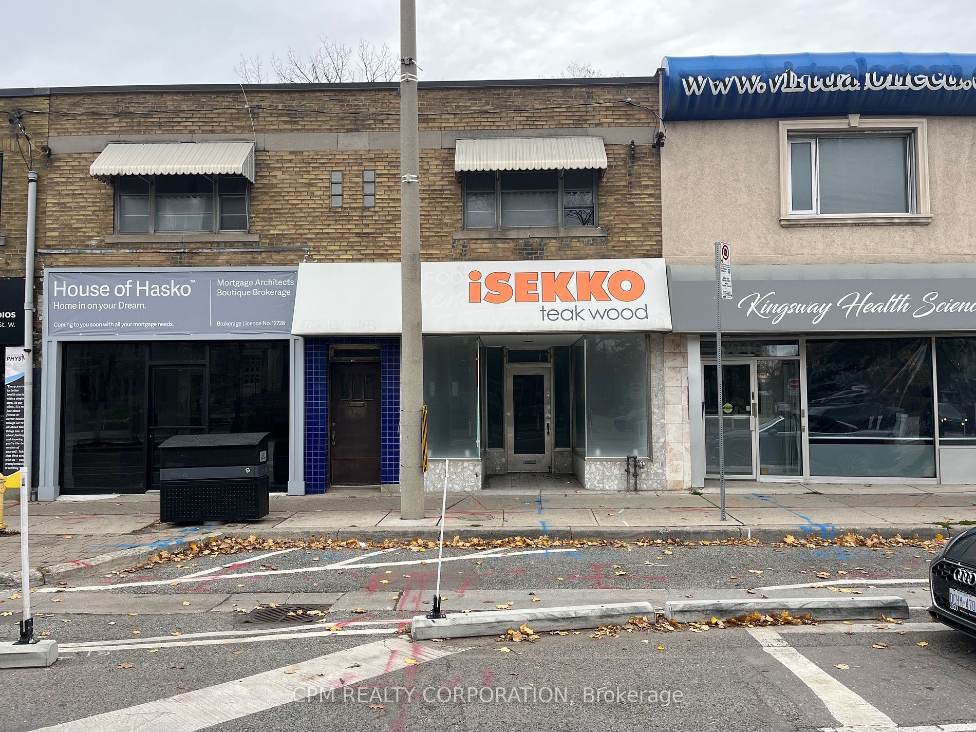 3042 Boor St, Toronto, Ontario, Kingsway South