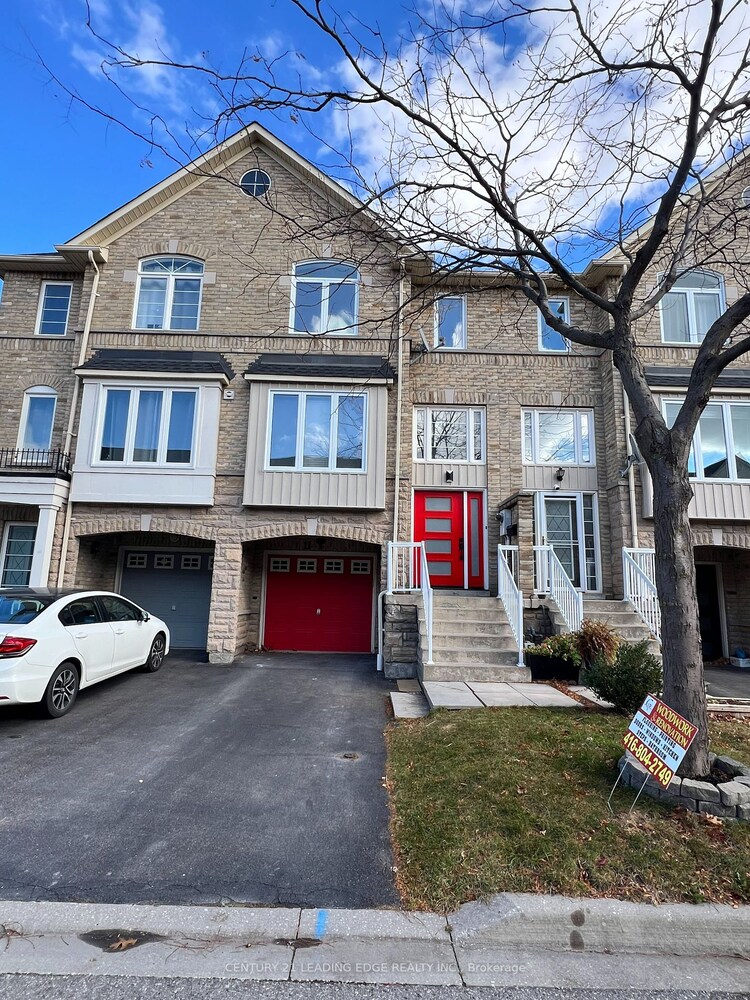 11 Talbotshire St, Ajax, Ontario, South West