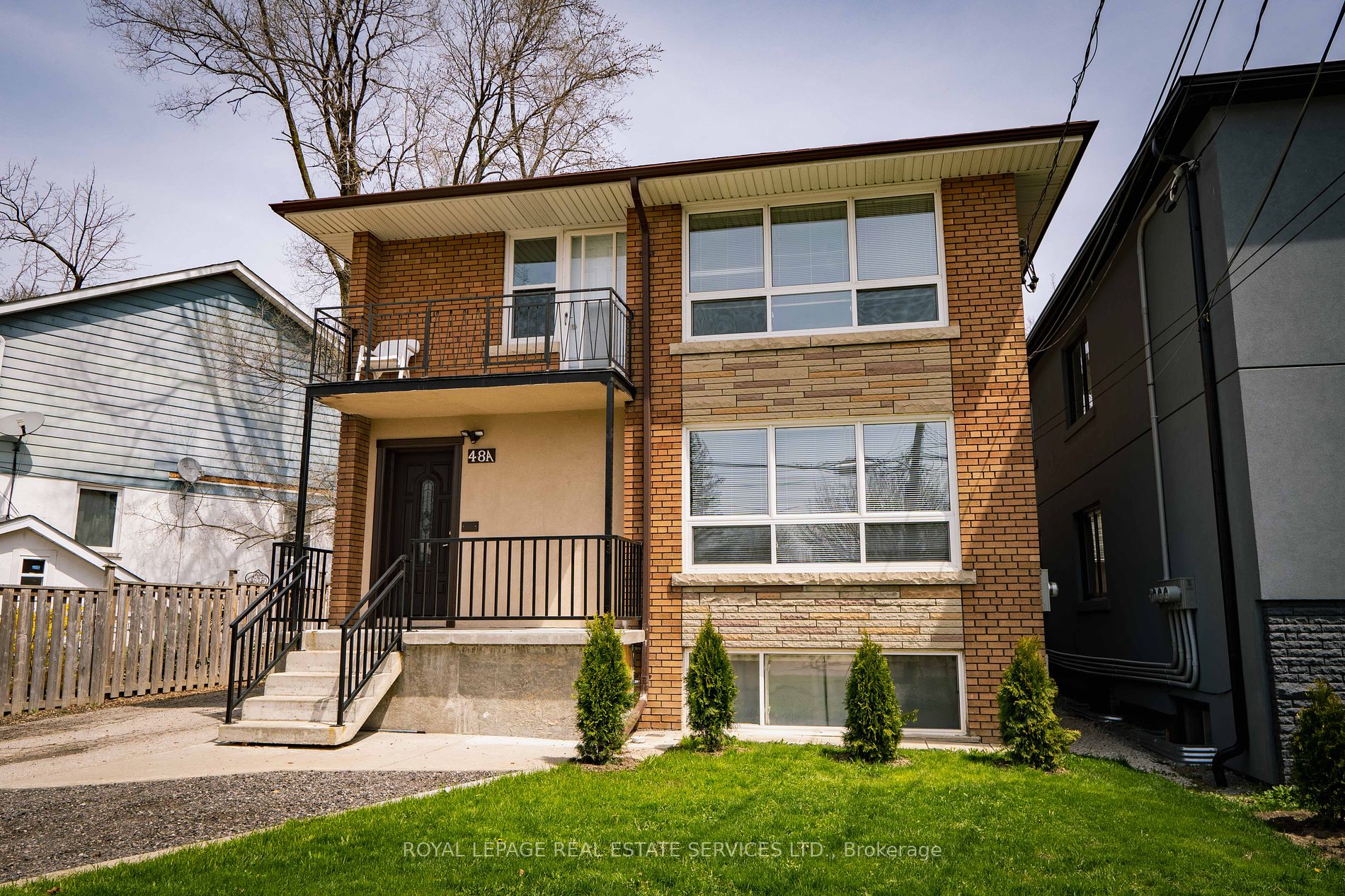 48 A Arcadian Circ, Toronto, Ontario, Long Branch