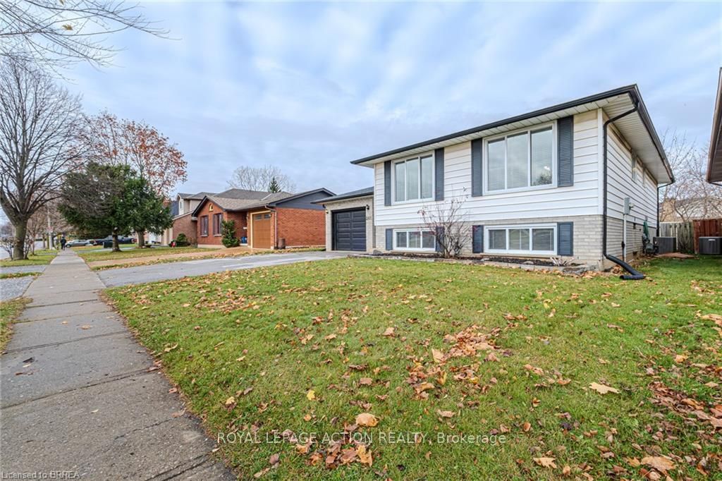 261 Brantwood Park Rd, Brantford, Ontario, 