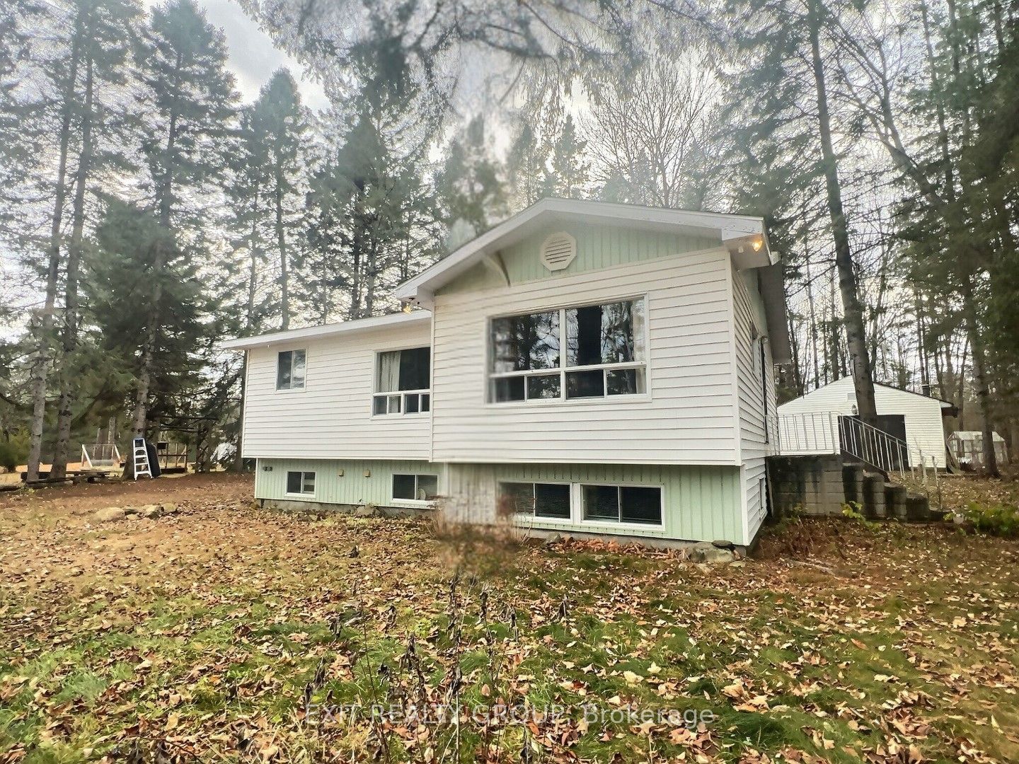 2077 Henderson Rd, Central Frontenac, Ontario, 