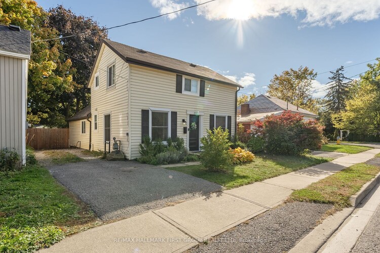 237 Furnace St, Cobourg, Ontario, Cobourg