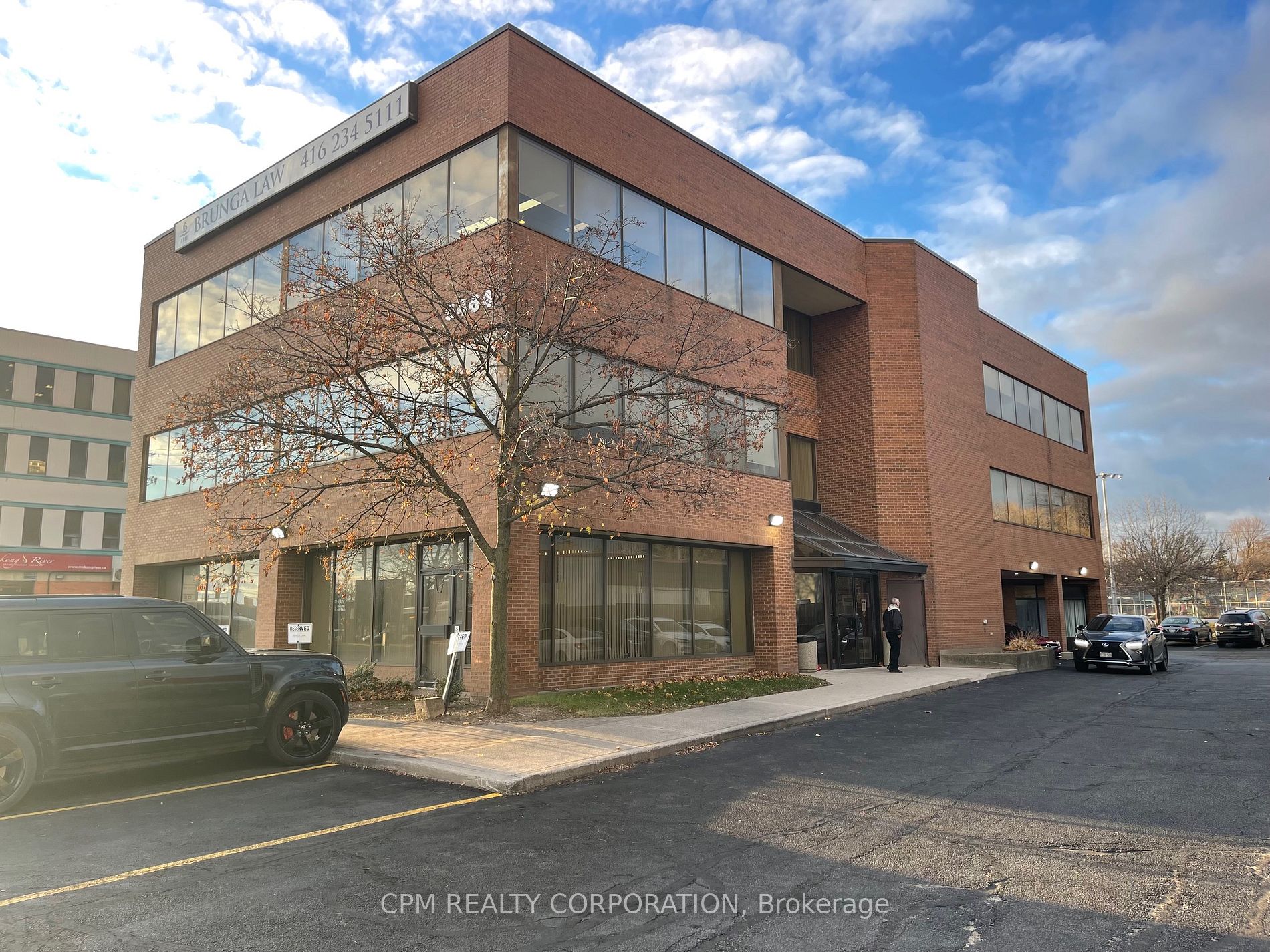 5464 Dundas St W, Toronto, Ontario, Islington-City Centre West