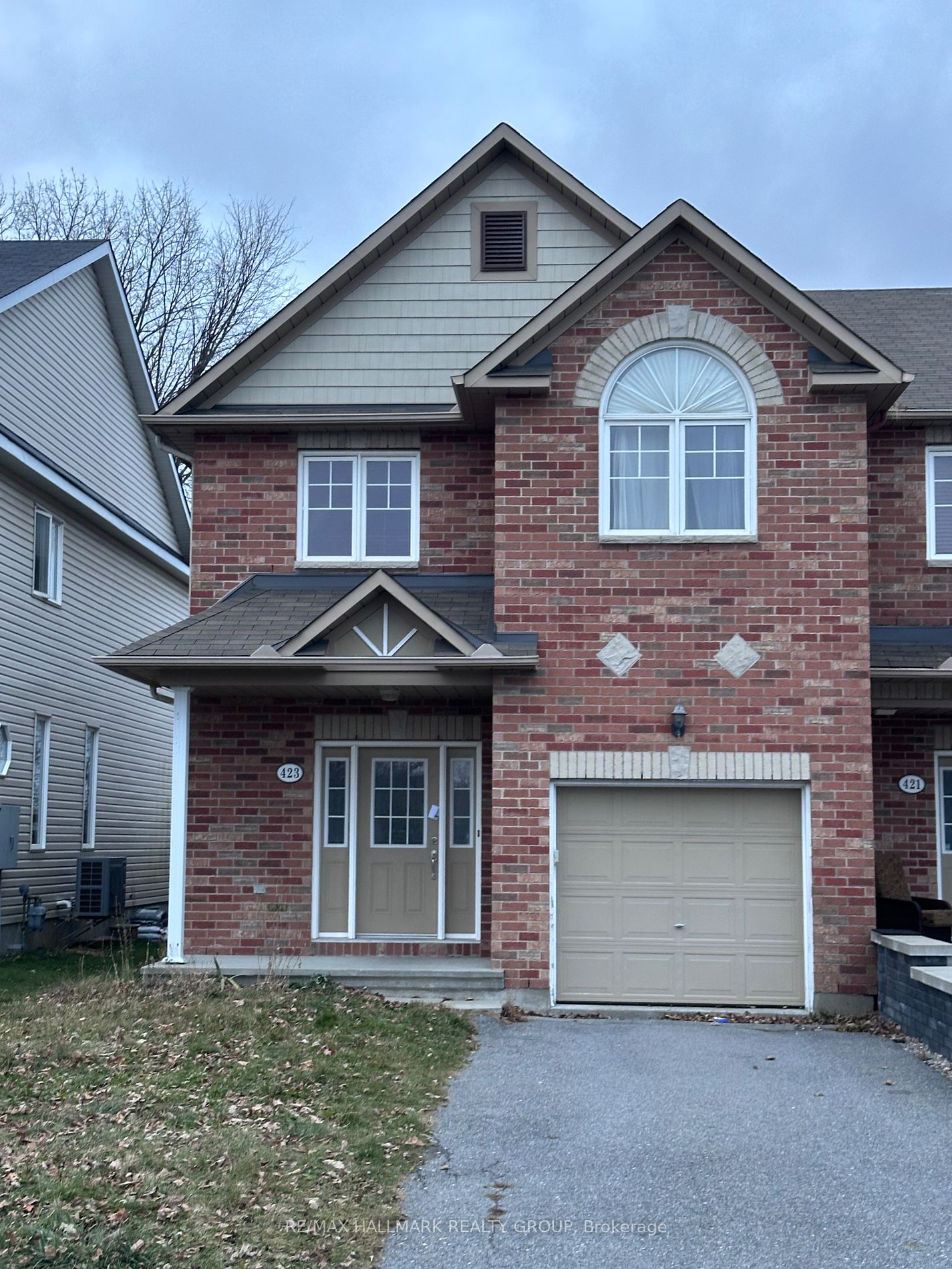 423 Celtic Ridge Cres W, Kanata, Ontario, 9008 - Kanata - Morgan's Grant/South March