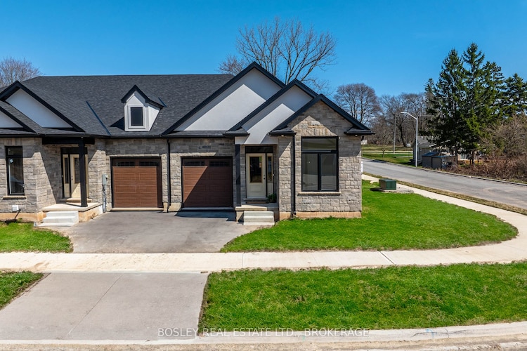 506 Royal Ridge Dr, Fort Erie, Ontario, 335 - Ridgeway