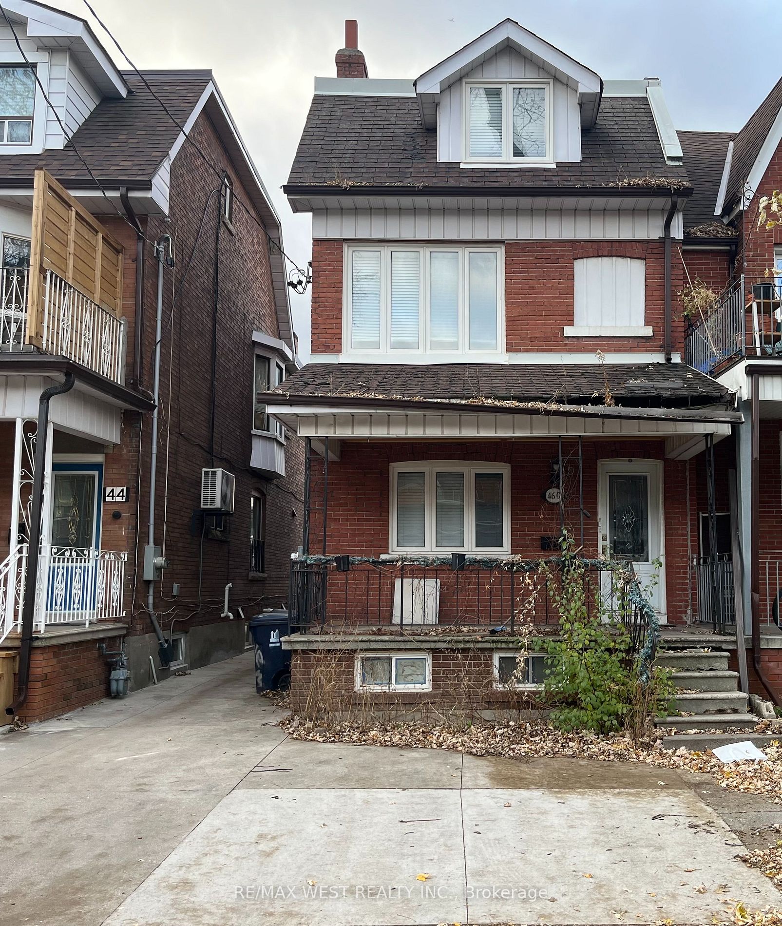 46 Salem Ave, Toronto, Ontario, Dovercourt-Wallace Emerson-Junction