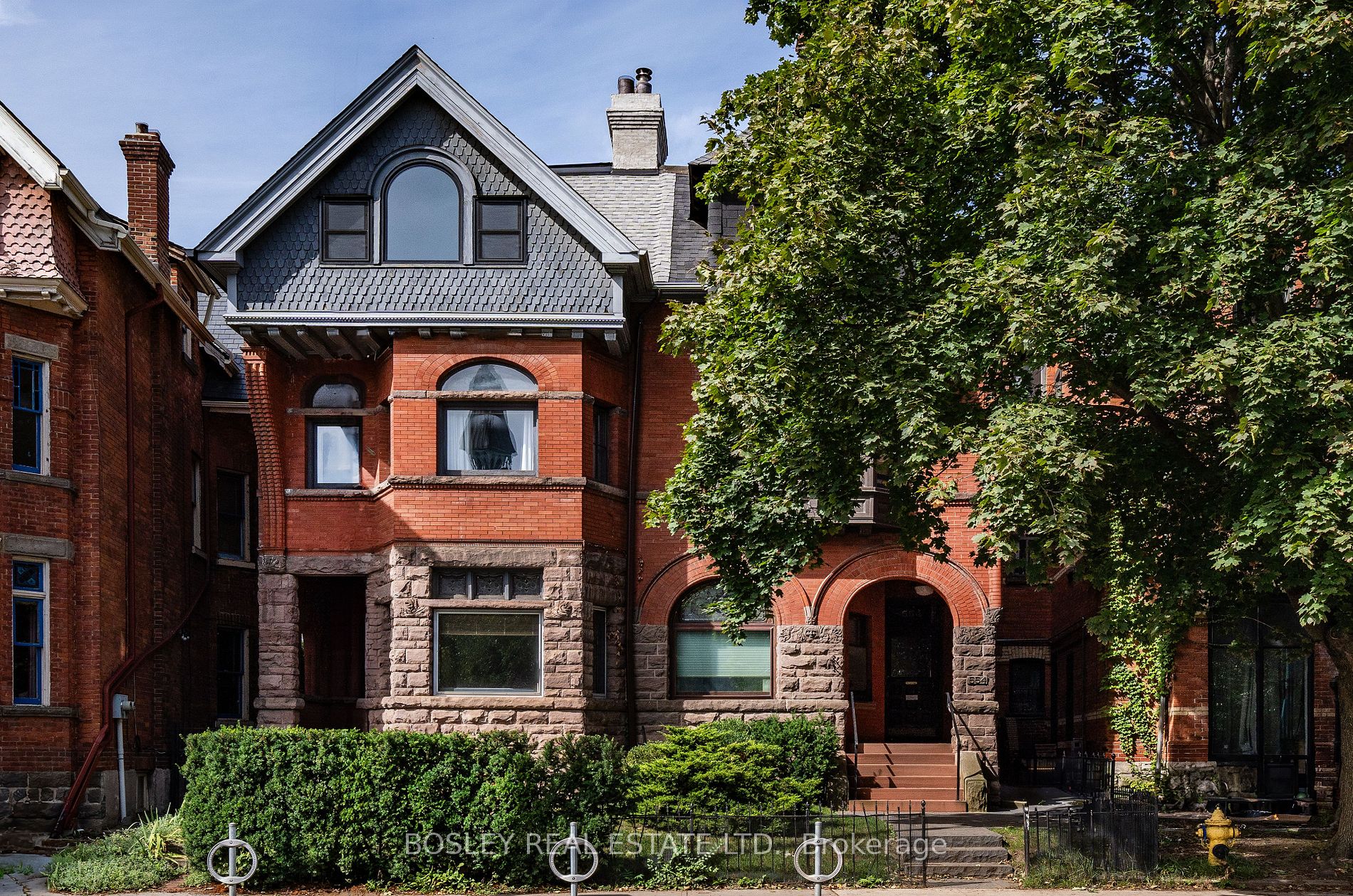 554 Spadina Cres, Toronto, Ontario, University