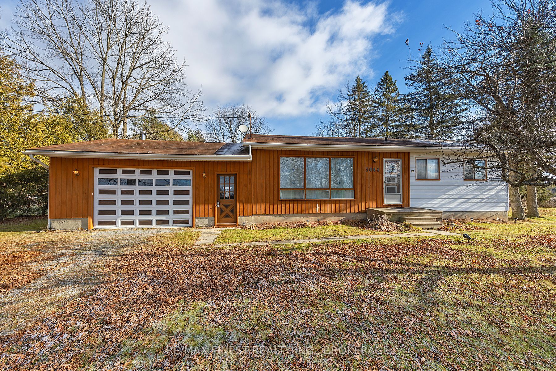 3044 Old Boy Rd, South Frontenac, Ontario, 