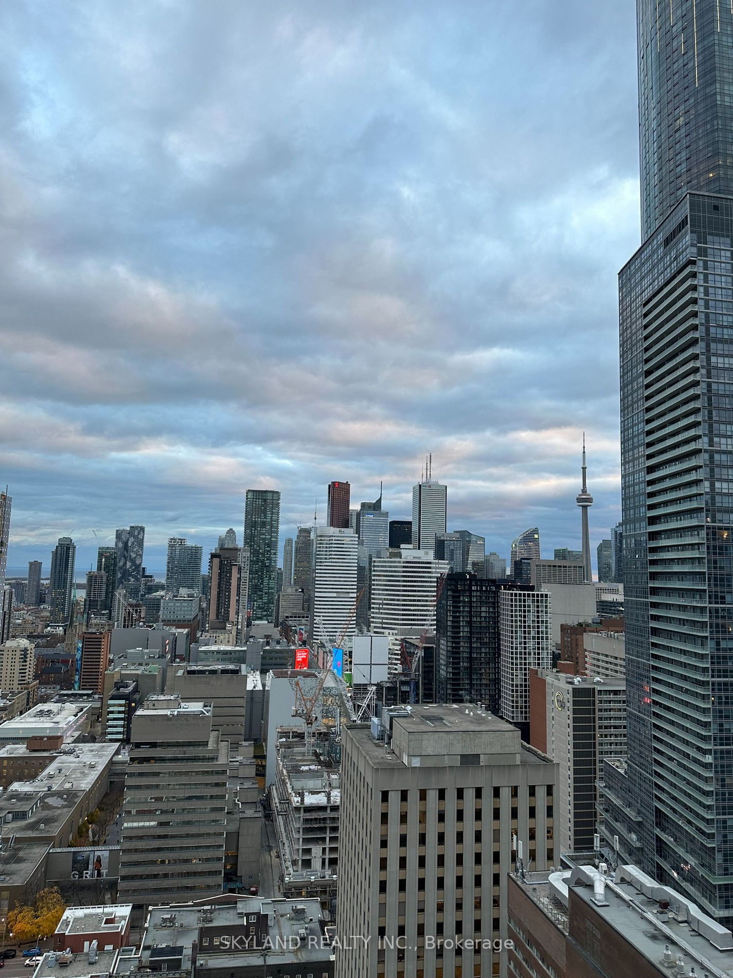 21 Carlton St, Toronto, Ontario, Church-Yonge Corridor