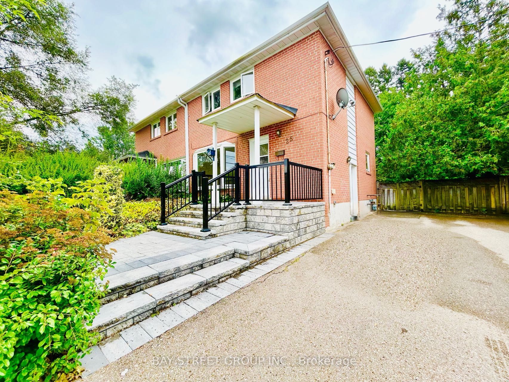 25 Glass Dr, Aurora, Ontario, Aurora Highlands