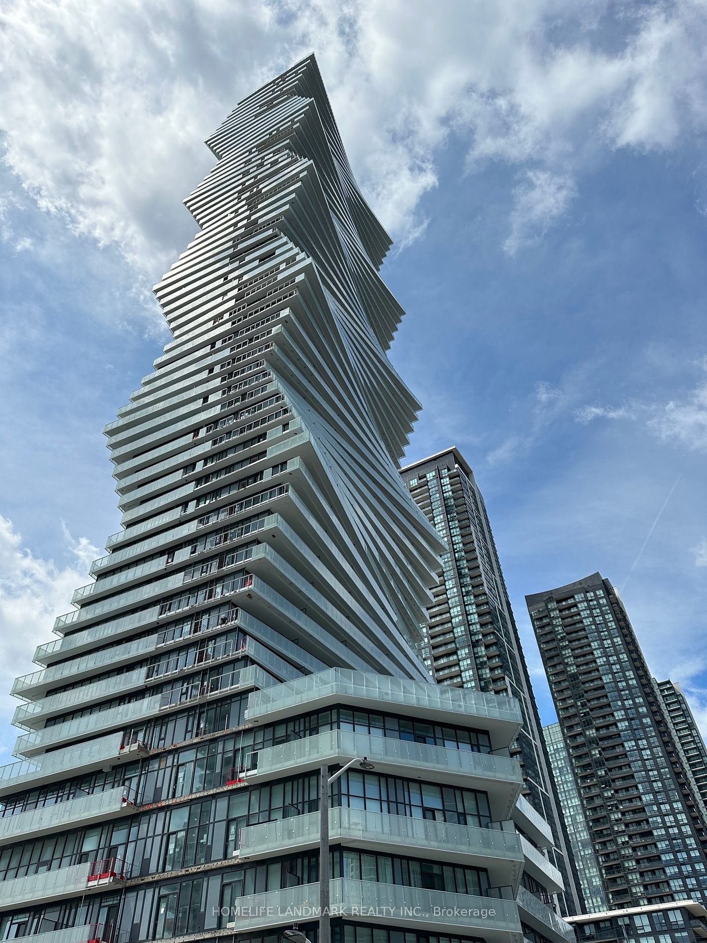 3900 Confederation Pkwy, Mississauga, Ontario, City Centre