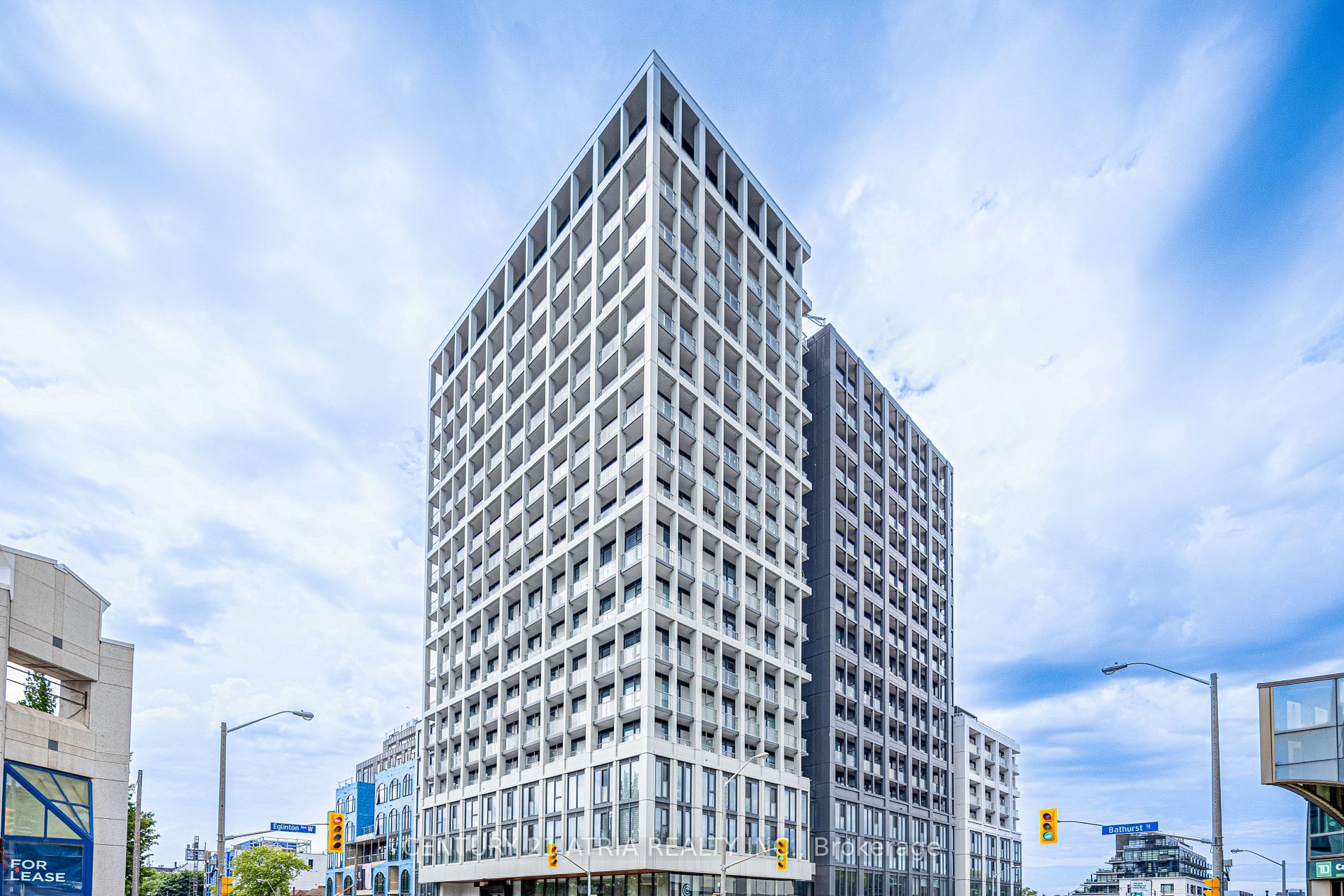 2020 Bathurst St, Toronto, Ontario