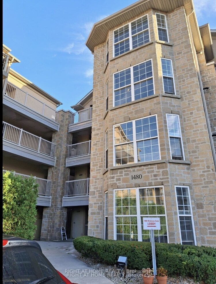 1480 Bishops Gate, Oakville, Ontario, Glen Abbey