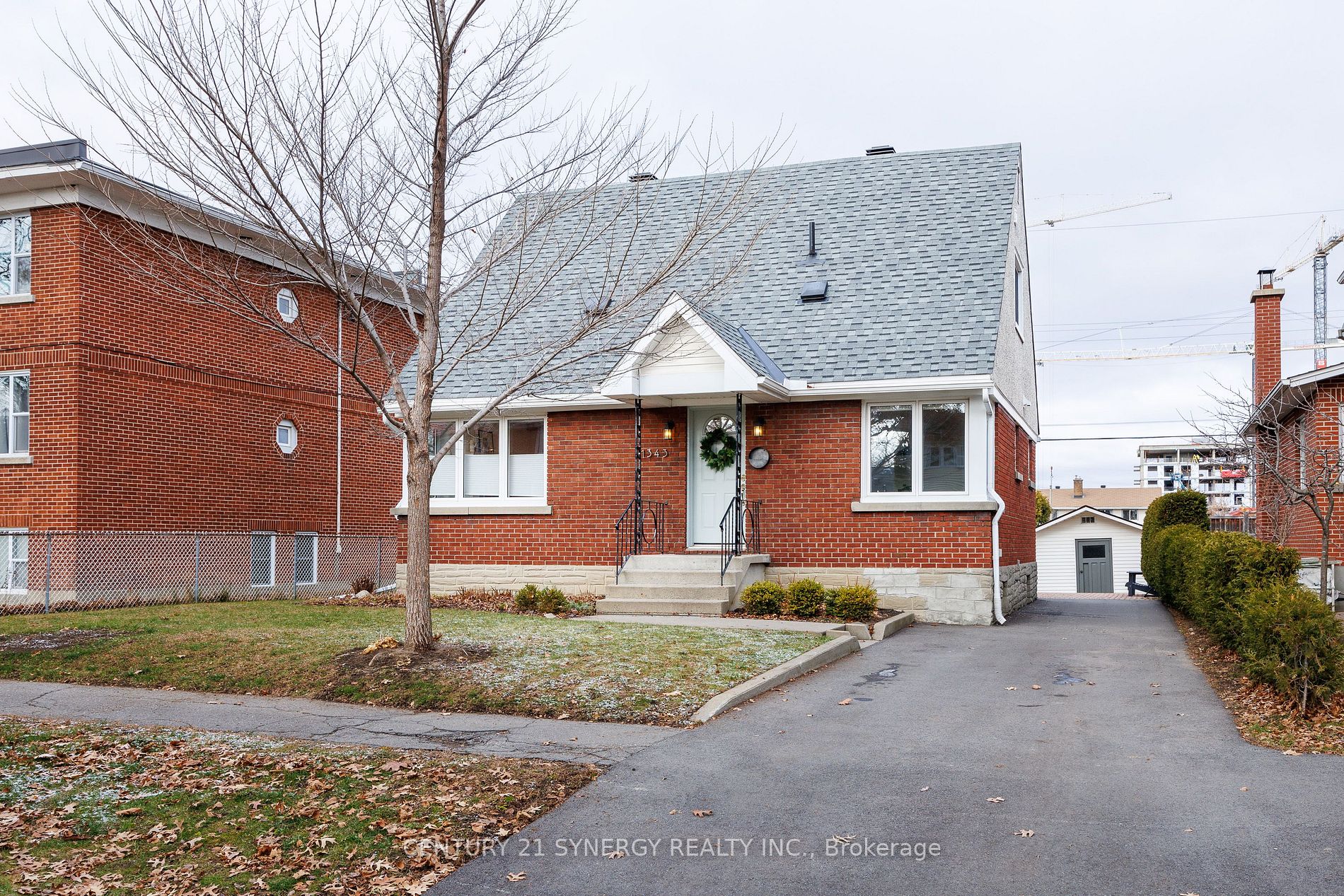 1343 Leaside Ave N, Carlington - Central Park, Ontario, 5301 - Carlington