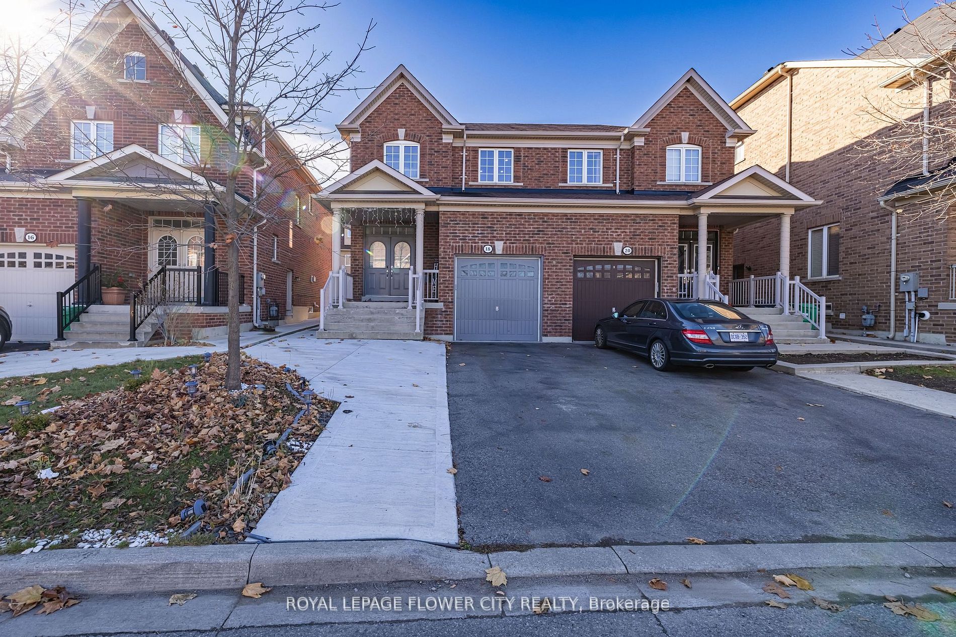 18 Loftsmoor Dr, Brampton, Ontario, Sandringham-Wellington