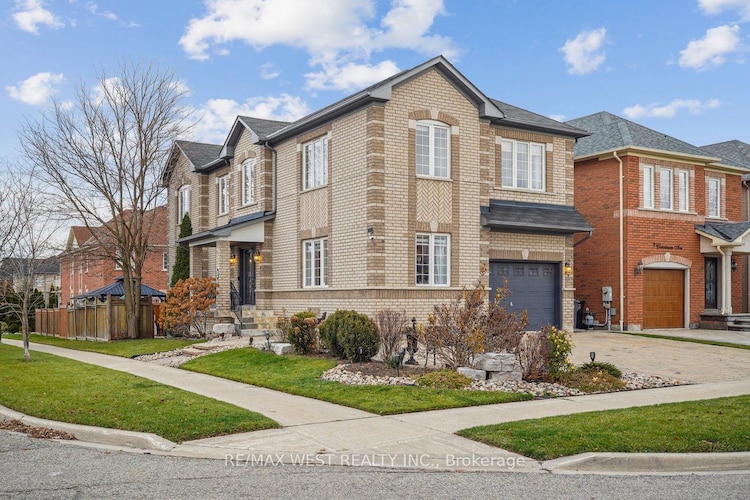 3 Silvermoon Ave, Caledon, Ontario, Bolton North