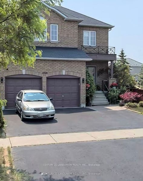 3305 Denison St E, Markham, Ontario, Cedarwood