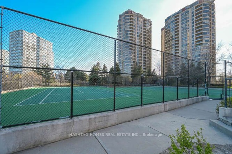 25 Kingsbridge Garden Circ, Mississauga, Ontario, Hurontario