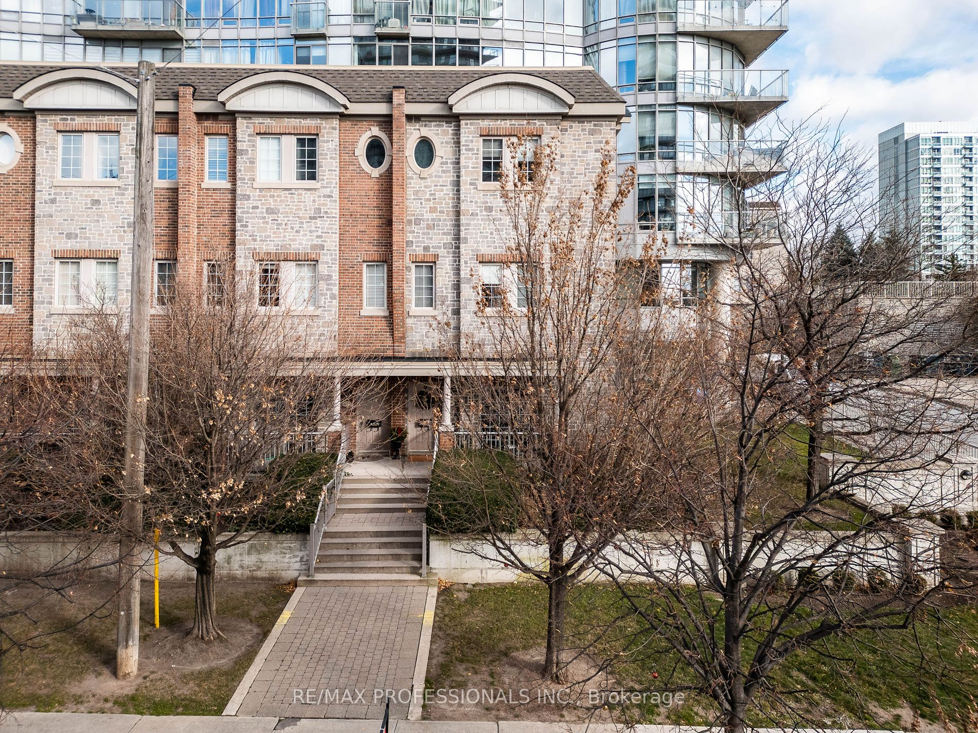 15 Windermere Ave, Toronto, Ontario, High Park-Swansea