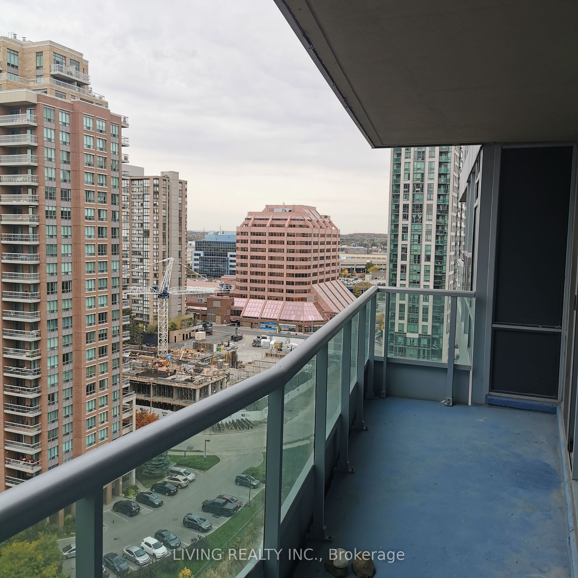 1 Elm Dr W, Mississauga, Ontario, City Centre