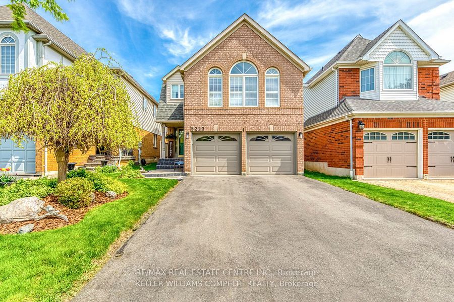 5223 Ruperts Gate Dr, Peel, Ontario