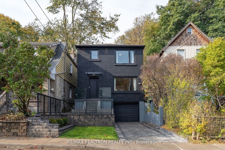 254 Hastings Ave, Toronto, Ontario, South Riverdale