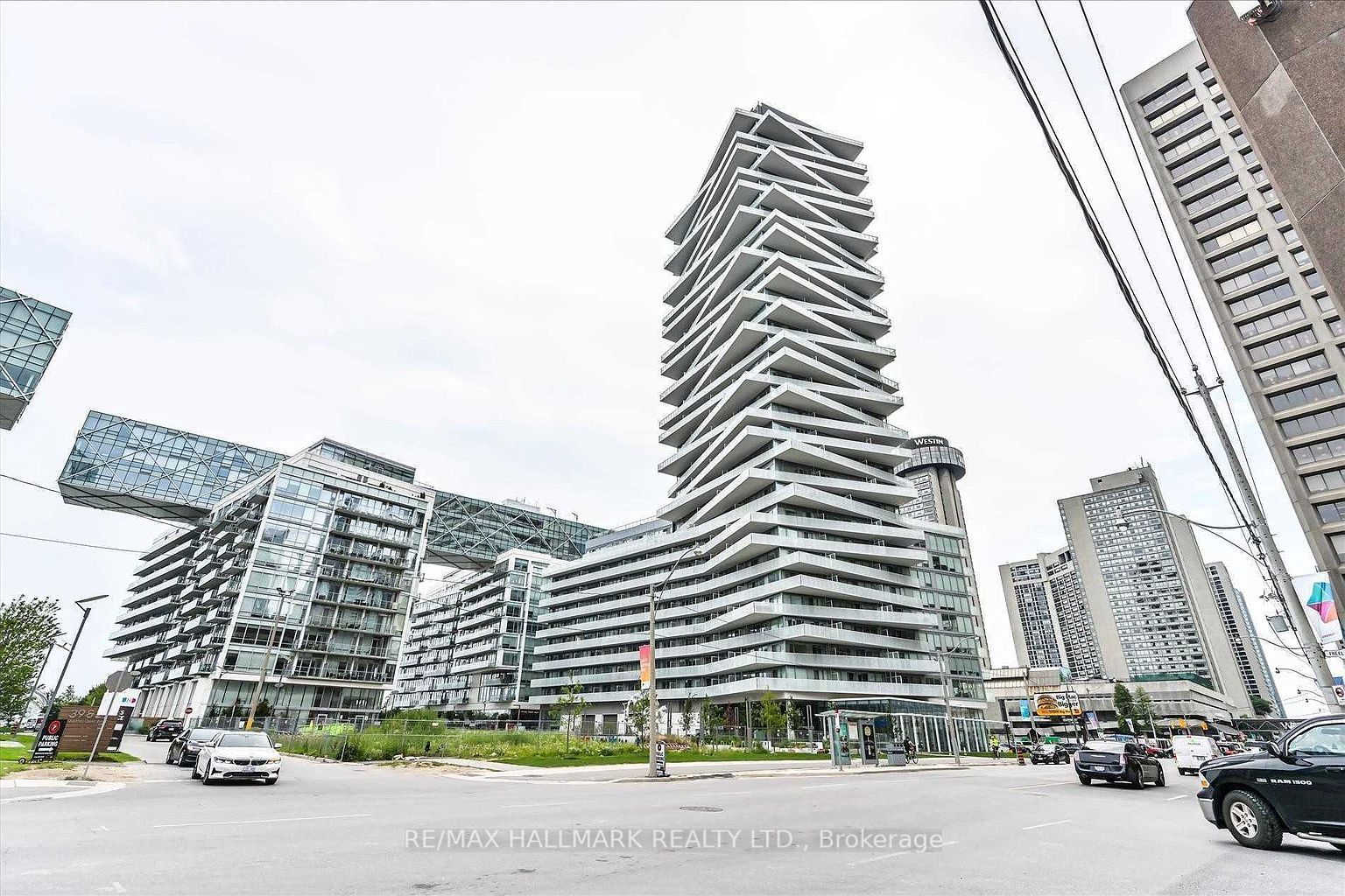 15 Queen Quay  E, Toronto, Ontario, Waterfront Communities C1