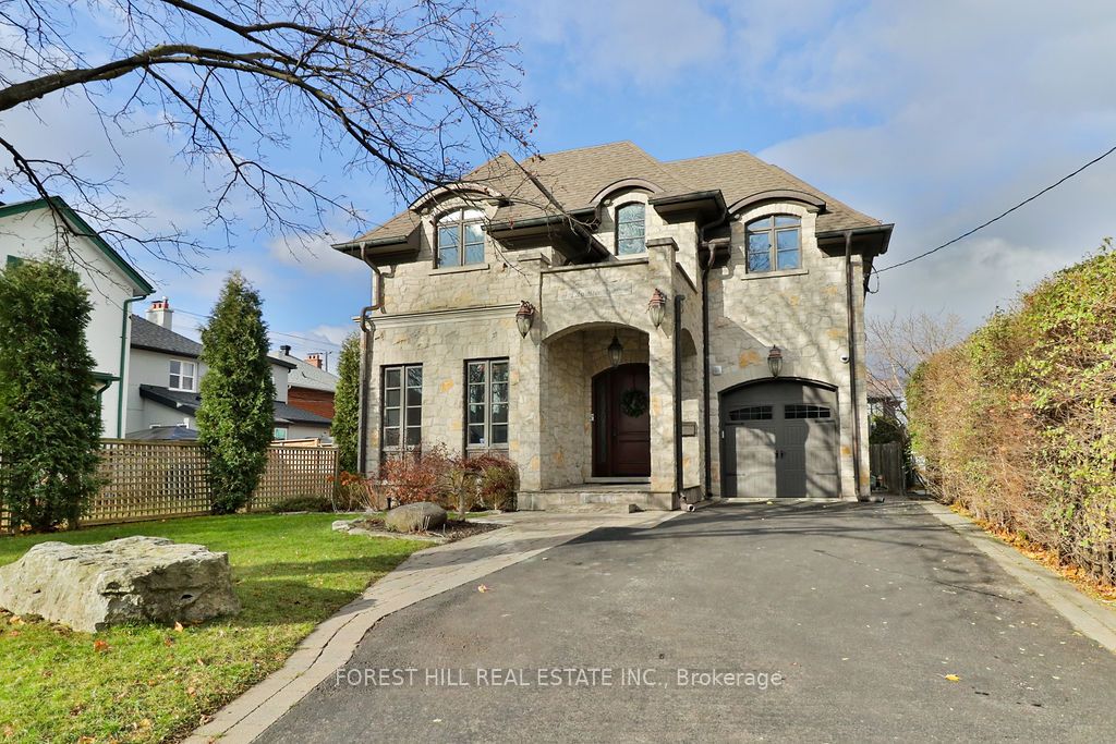 4 Edwalter Ave, Toronto, Ontario, Stonegate-Queensway