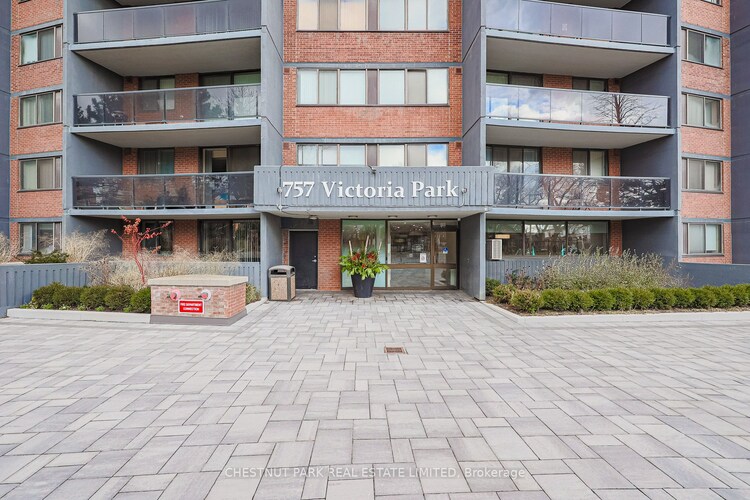 757 Victoria Park Ave, Toronto, Ontario, Oakridge