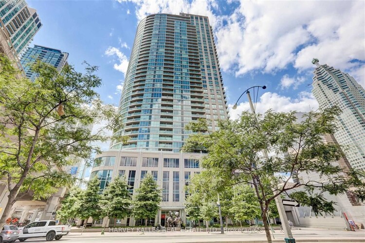 18 Yonge St, Toronto, Ontario, Waterfront Communities C1