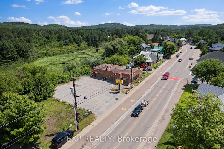 19500 Opeongo Line, Madawaska Valley, Ontario, 570 - Madawaska Valley