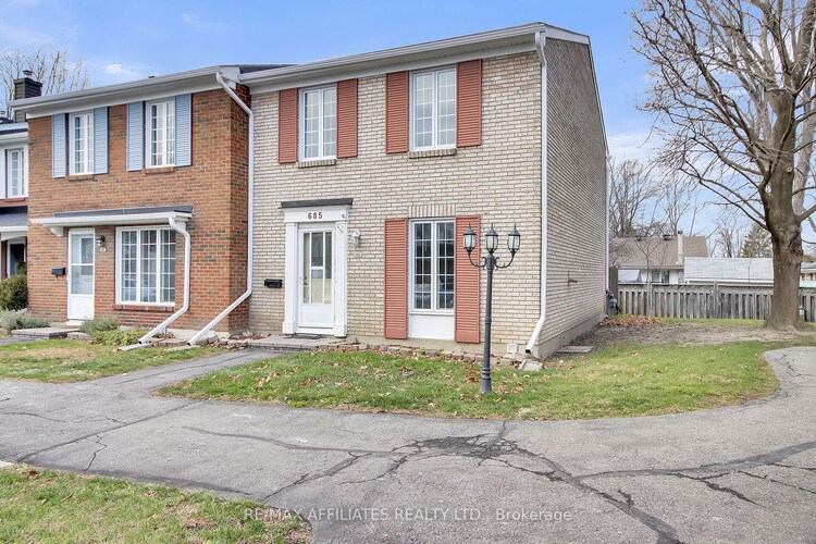 685 Eastvale Crt, Beacon Hill North - South and Area, Ontario, 2103 - Beacon Hill North