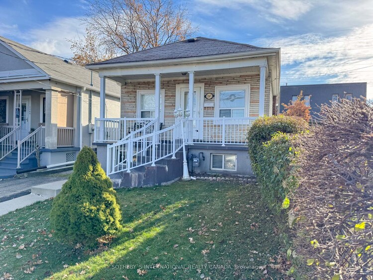 1167 Roselawn Ave, Toronto, Ontario, Briar Hill-Belgravia