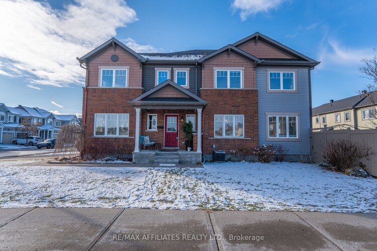 400 White Arctic Ave N, Barrhaven, Ontario, 7711 - Barrhaven - Half Moon Bay