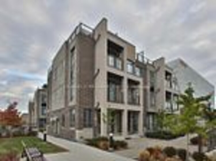 719 Lawrence Ave, Toronto, Ontario, Yorkdale-Glen Park