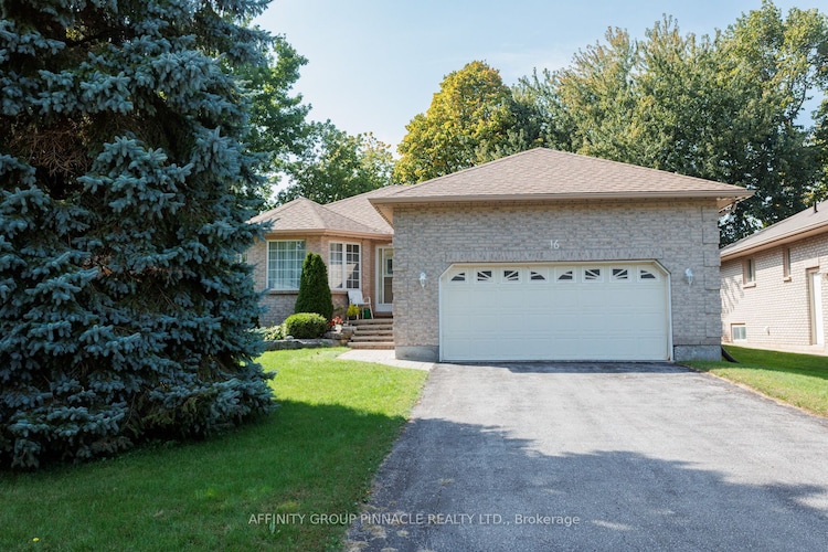 16 Hillview Dr, Kawartha Lakes, Ontario, Bobcaygeon