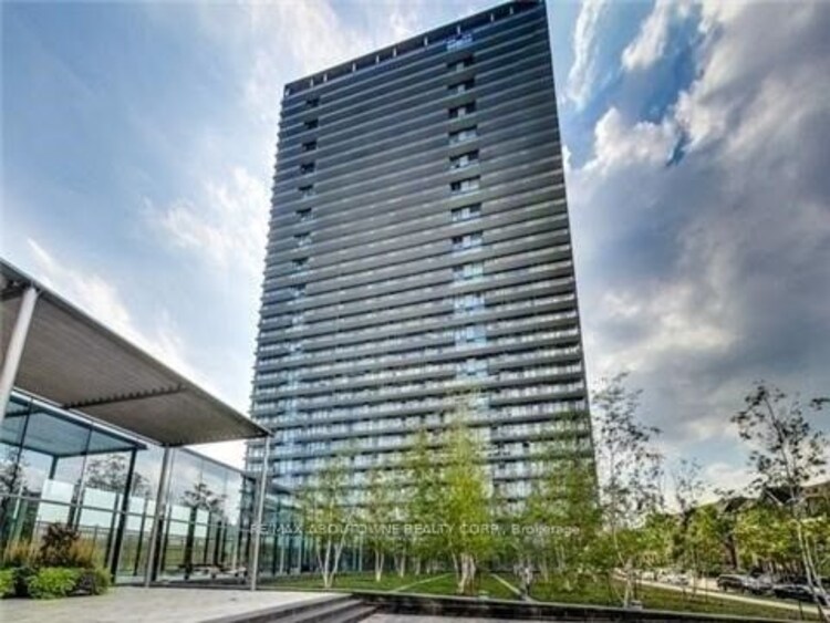 105 The Queens Way, Toronto, Ontario, High Park-Swansea