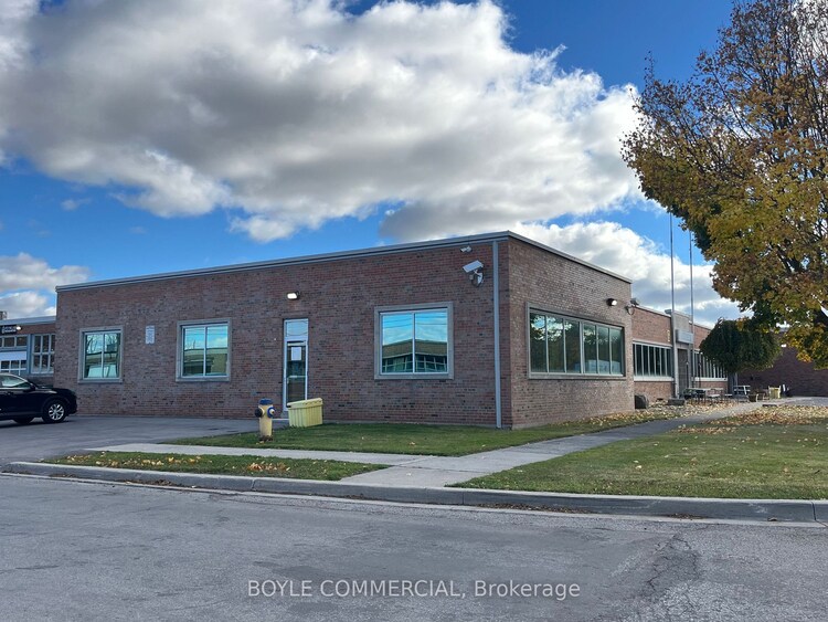 19 Waterman Ave, Toronto, Ontario, O'Connor-Parkview