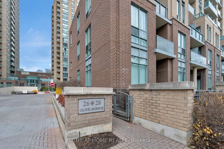 28 Olive Ave, Toronto, Ontario, Willowdale East