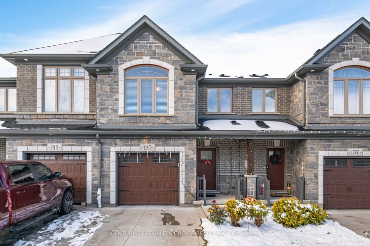 135 Hollybrook Tr, Kitchener, Ontario, 