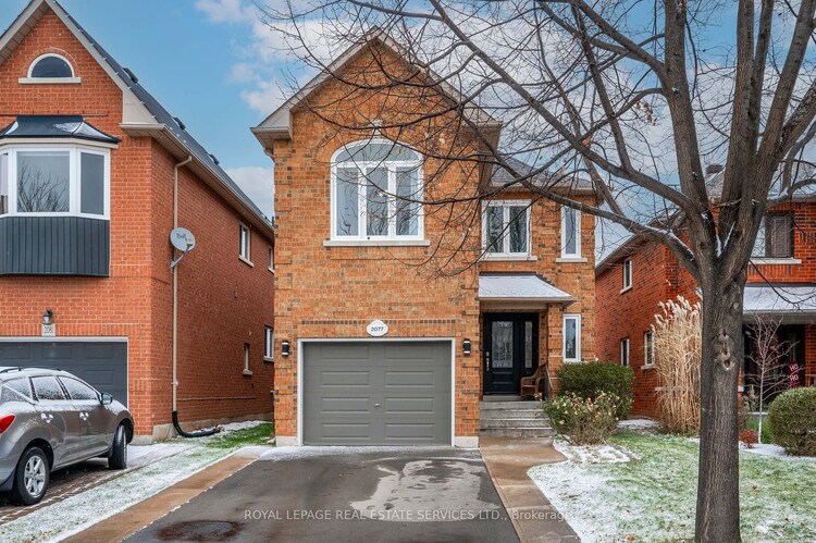 2077 Frontier Dr, Oakville, Ontario, West Oak Trails